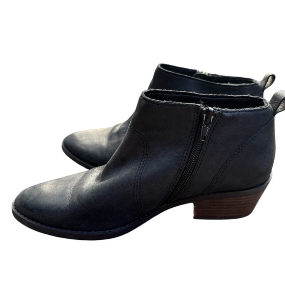 Lucky Brand Faydren Black Leather Bootie’s - Picture 1 of 5